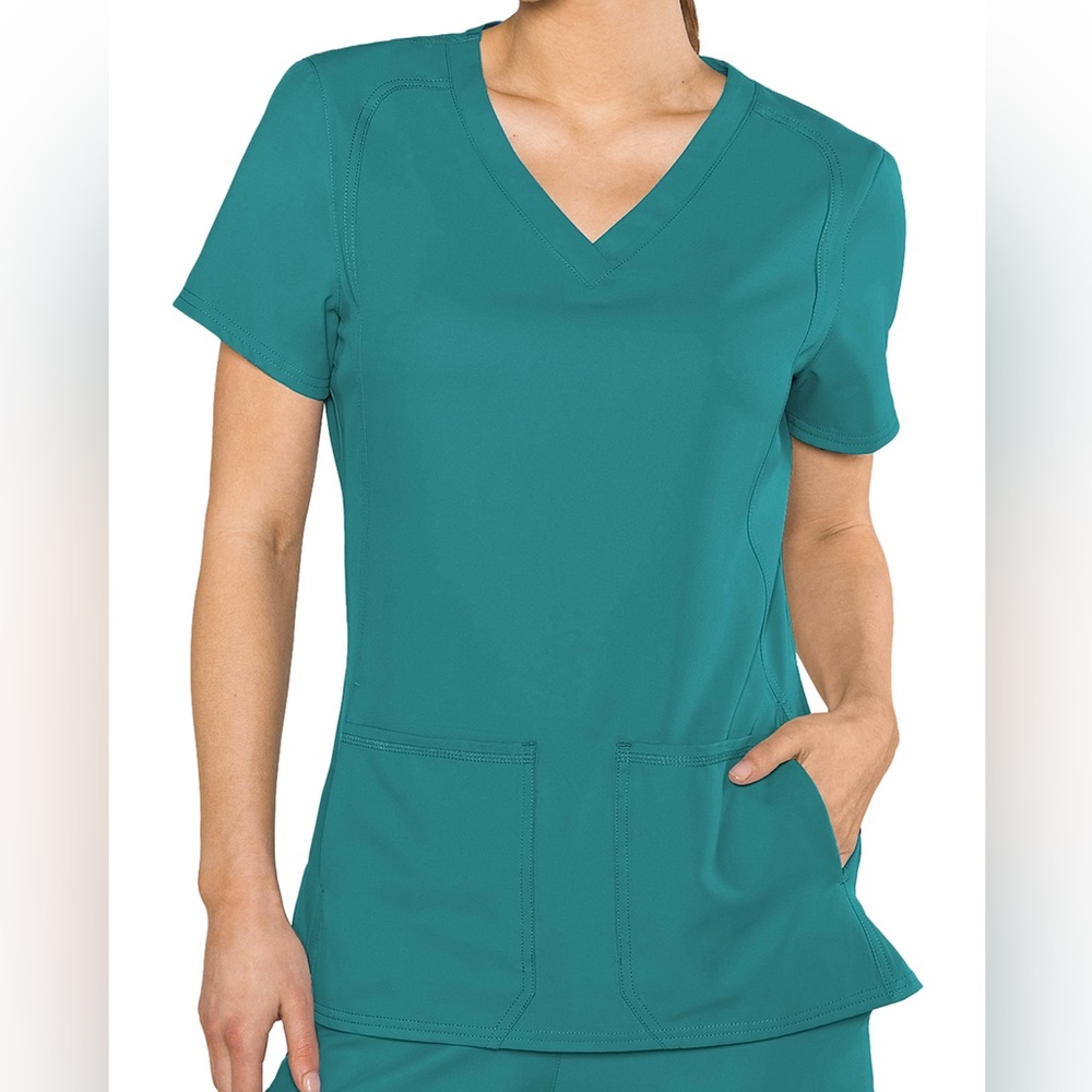 MedCouture Insight Scrub Set - TEAL